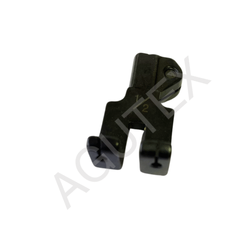 Prensatela Set máquina Doble AgujaJUKI 1/2" #213-73956